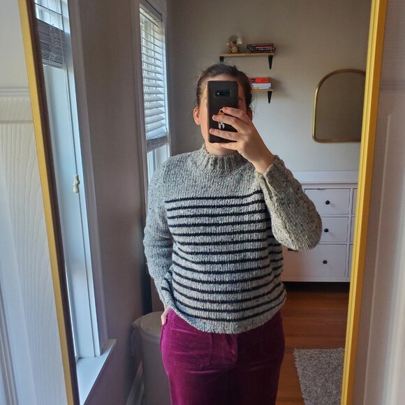 McConnell Irish Sweater - Picture 7 of 12